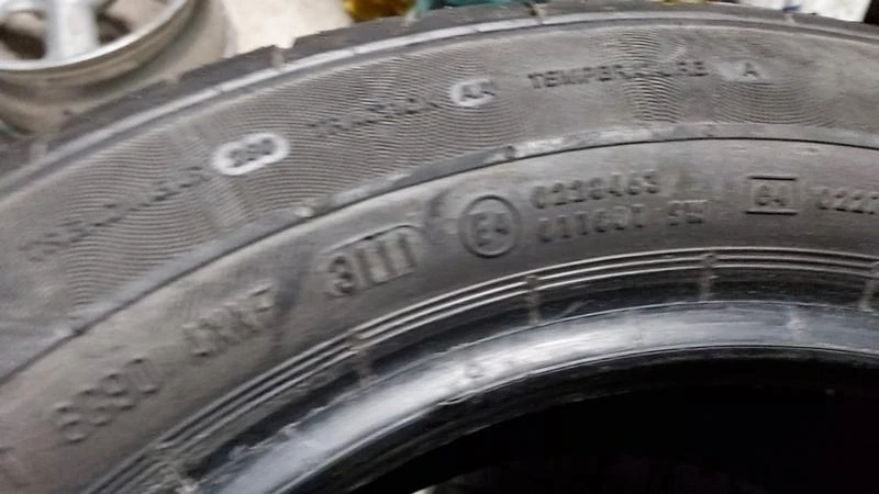 Гуми Летни 185/60R15, снимка 8 - Гуми и джанти - 27421491