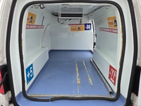 VW Caddy 2.0 TDI Maxi Хладилен Нави Клима Парктроник, снимка 16