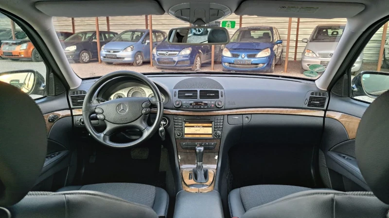 Mercedes-Benz E 220 AVANGARDE NOV VNOS GERMANY, снимка 13 - Автомобили и джипове - 48899277