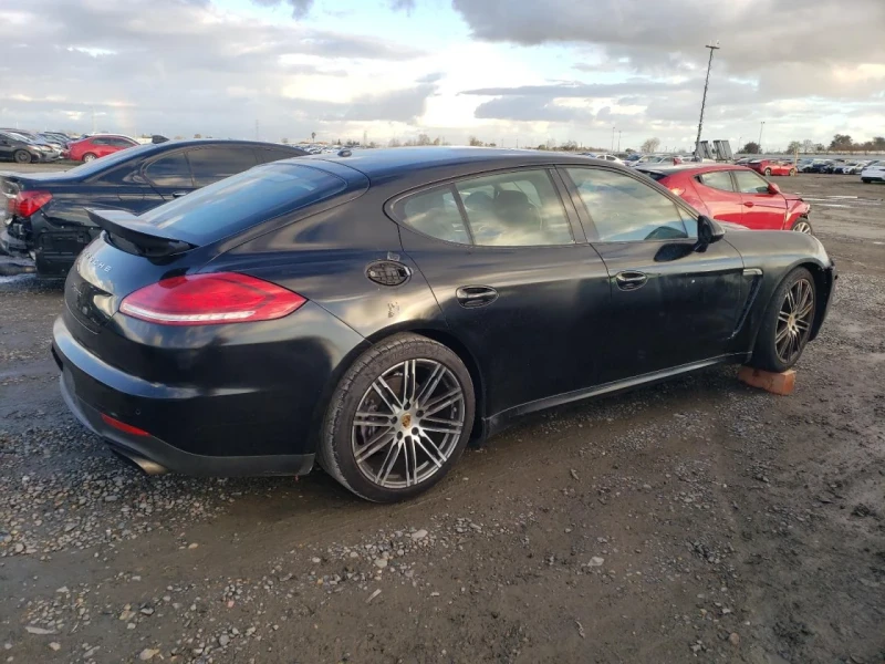 Porsche Panamera, снимка 3 - Автомобили и джипове - 49304778