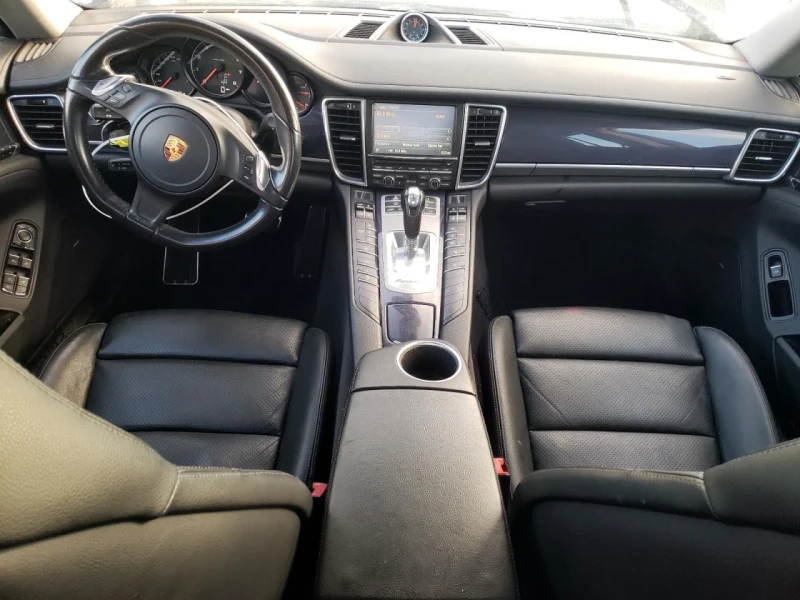 Porsche Panamera, снимка 8 - Автомобили и джипове - 49304778