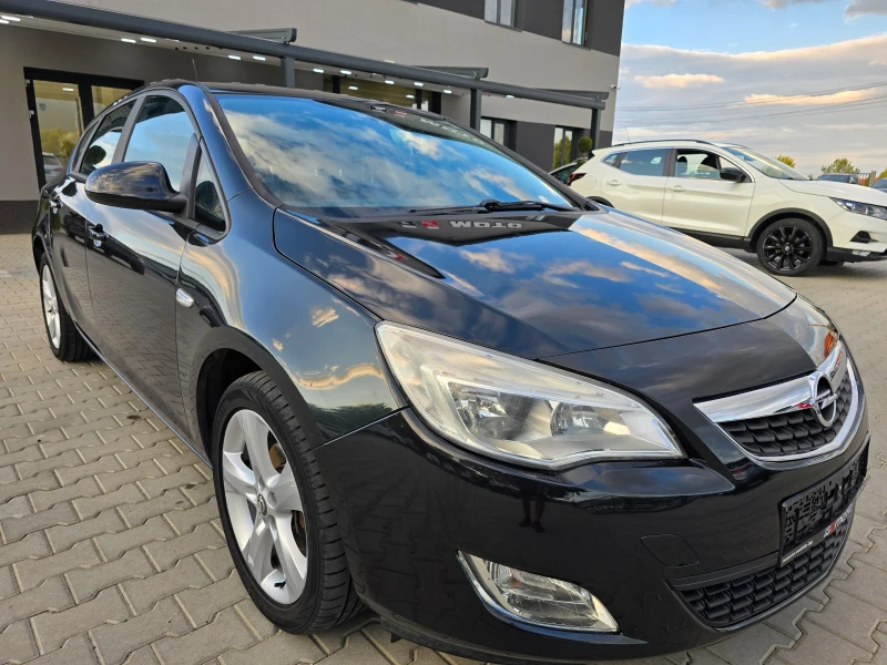 Opel Astra 1.4 Бензин-Газ, 140к.с., 2012г., снимка 2 - Автомобили и джипове - 51214276