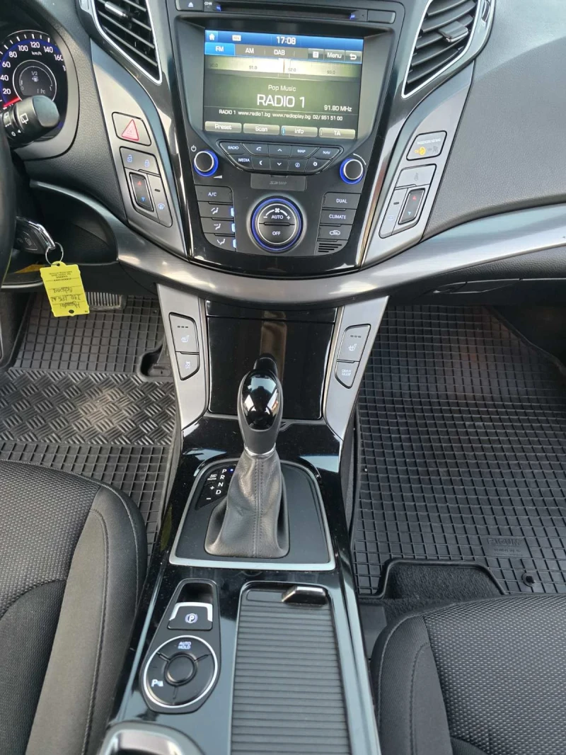 Hyundai I40 2.0, снимка 16 - Автомобили и джипове - 52244201