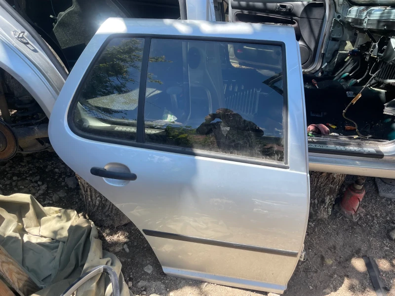 VW Golf На части 