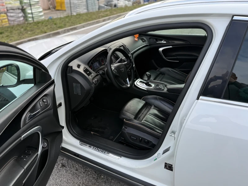 Opel Insignia 2.0 195 biTurbo, снимка 7 - Автомобили и джипове - 52787476