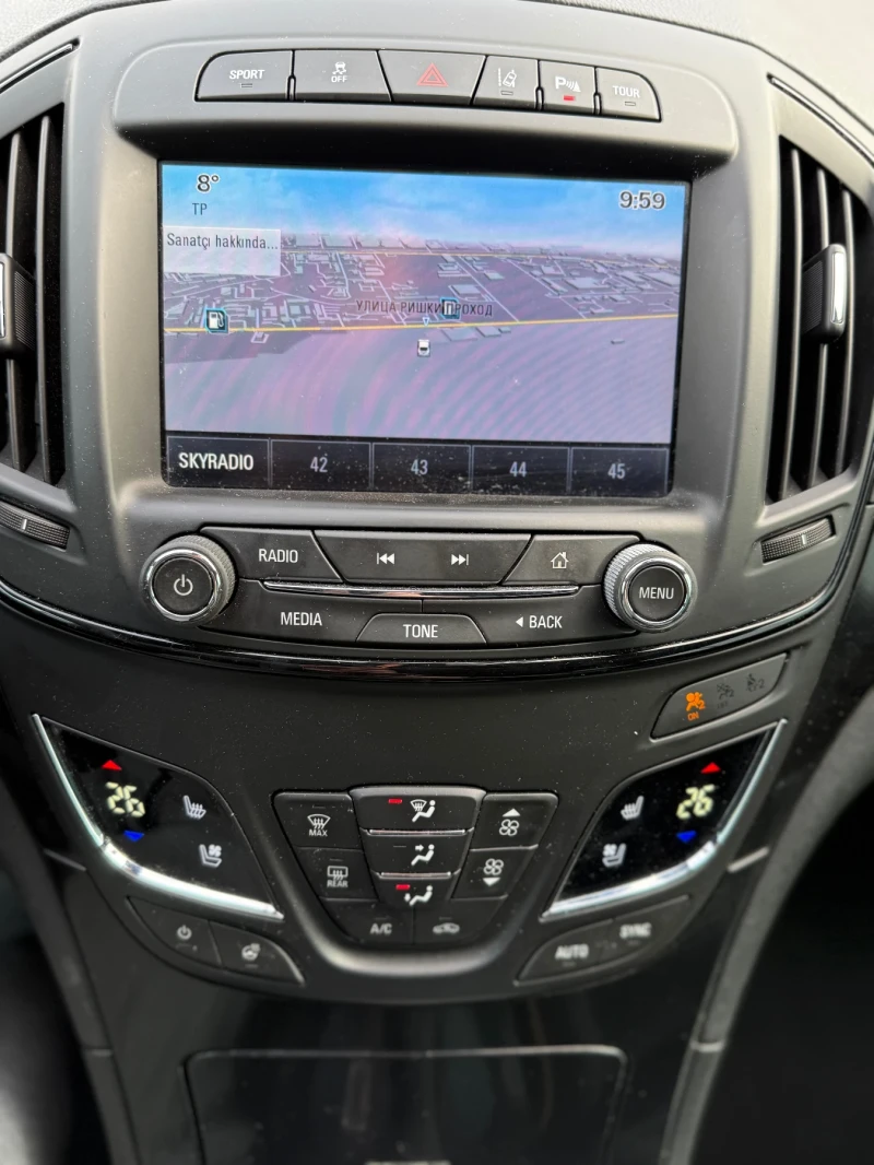 Opel Insignia 2.0 195 biTurbo, снимка 10 - Автомобили и джипове - 52787476