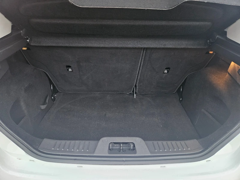 Ford Fiesta 1.5ПЕРФЕКТЕН , снимка 12 - Автомобили и джипове - 52877767