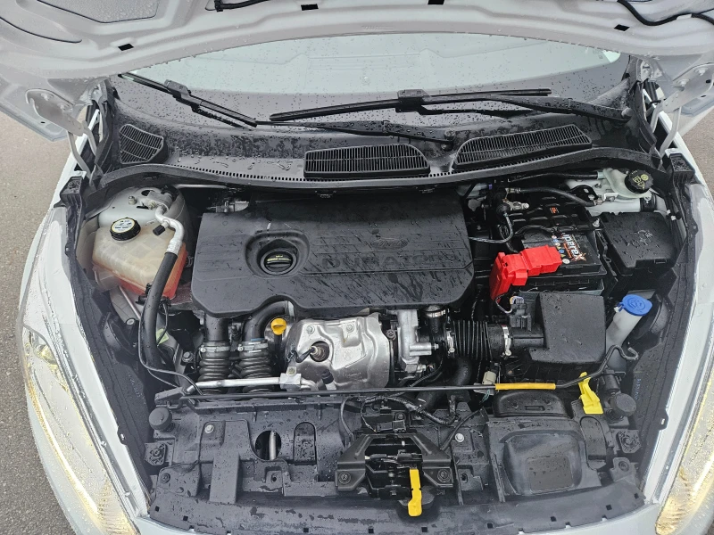 Ford Fiesta 1.5ПЕРФЕКТЕН , снимка 15 - Автомобили и джипове - 52877767