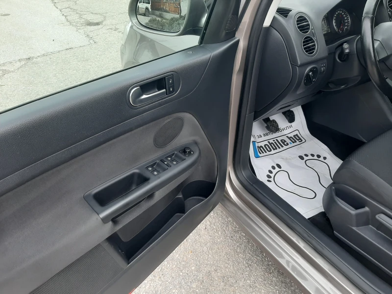 VW Golf Plus 1.2TSI BlueMotion, снимка 14 - Автомобили и джипове - 53483963