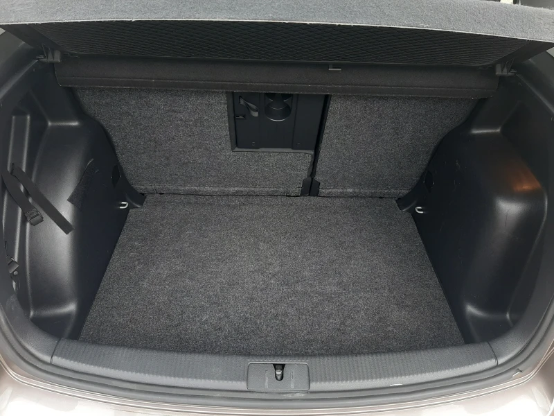 VW Golf Plus 1.2TSI BlueMotion, снимка 16 - Автомобили и джипове - 53483963