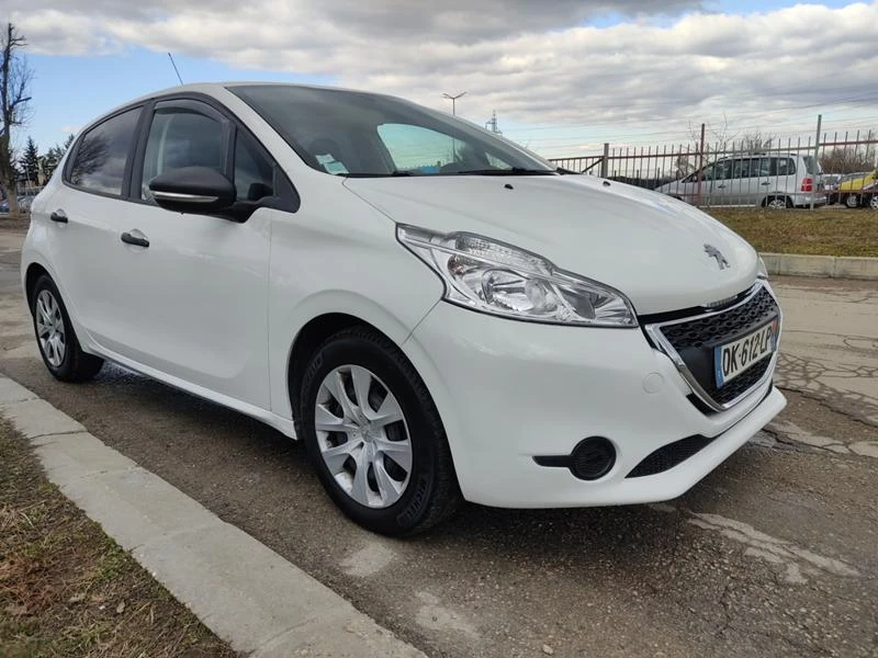 Peugeot 208 1.6 E-HDi/ EURO 5B/92k.c., снимка 1 - Автомобили и джипове - 35718595