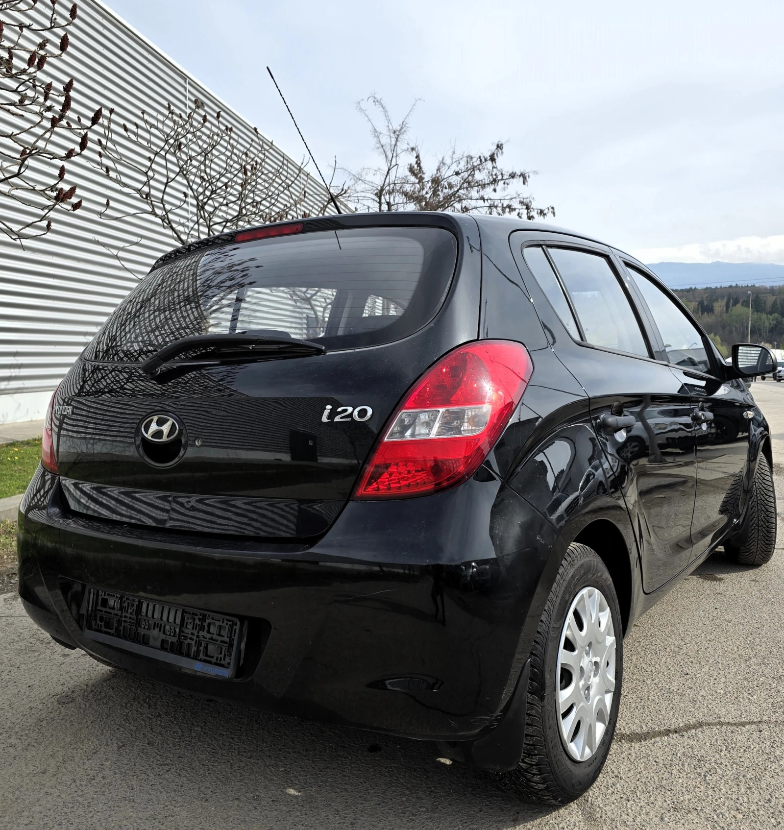 Hyundai I20 1.25 TUV - изображение 6