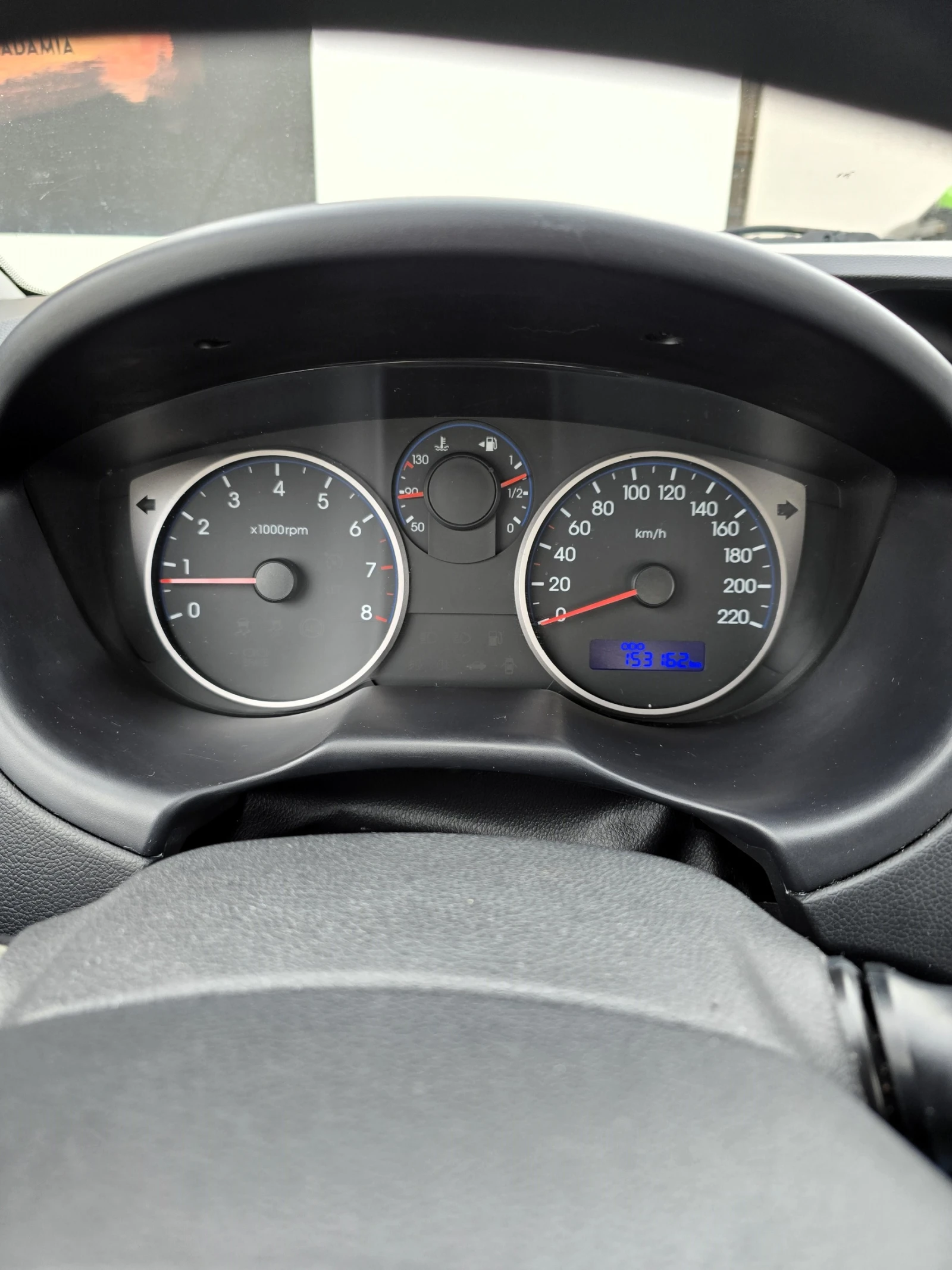 Hyundai I20 1.25 TUV - изображение 8