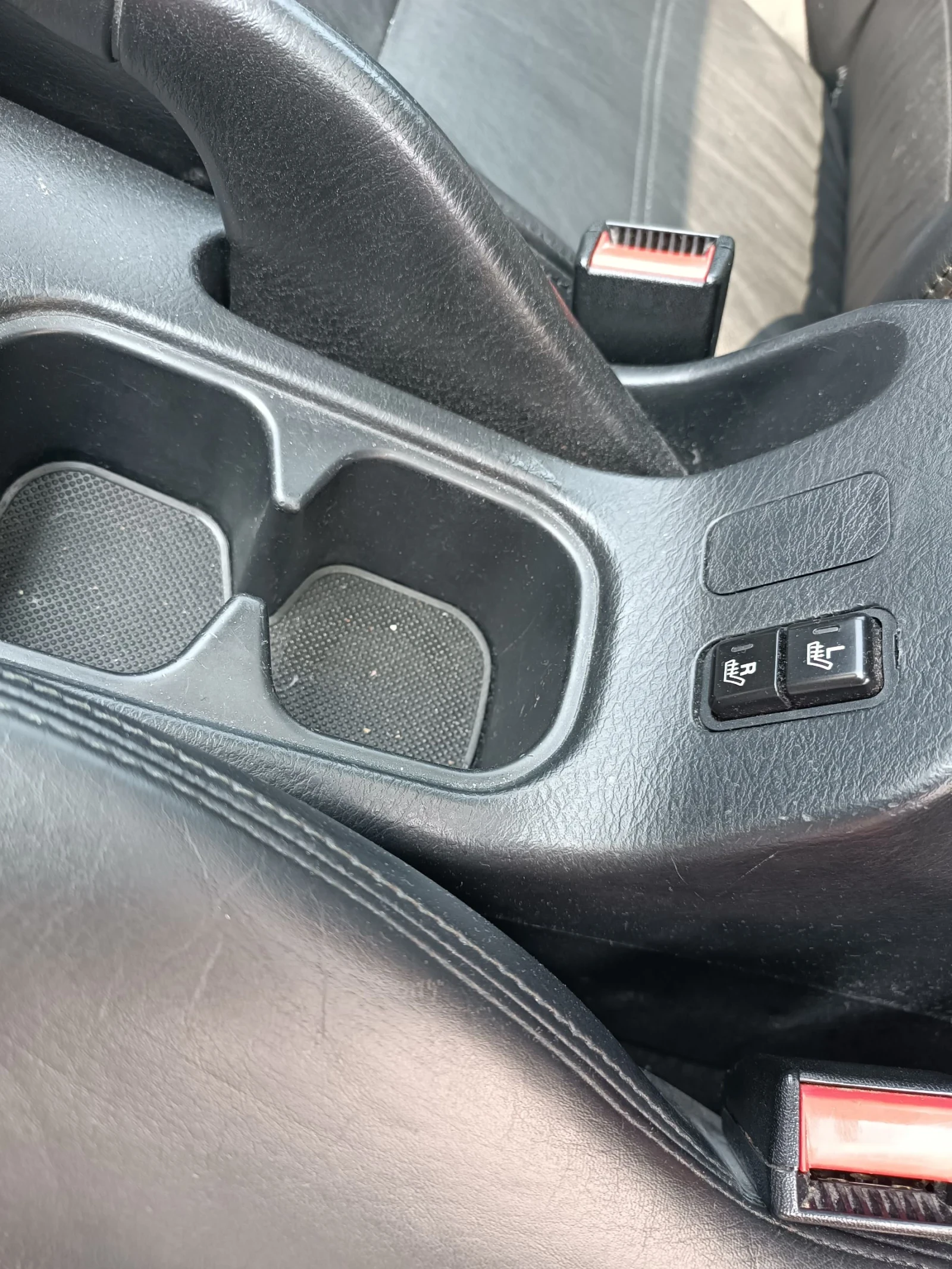 Honda Accord 2.0 iES - изображение 8
