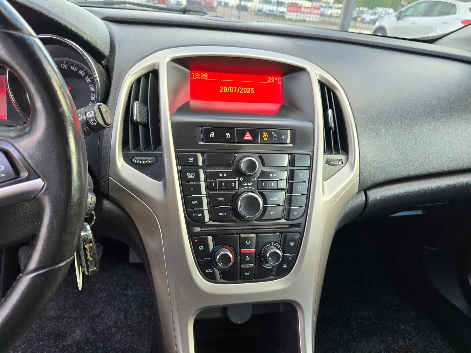 Opel Astra 1.4 Бензин-Газ, 140к.с., 2012г. - изображение 10