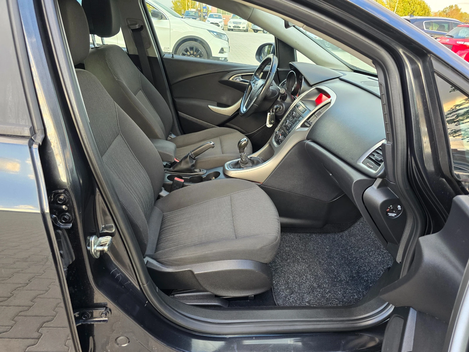 Opel Astra 1.4 -, 140.., 2012. | Mobile.bg   12