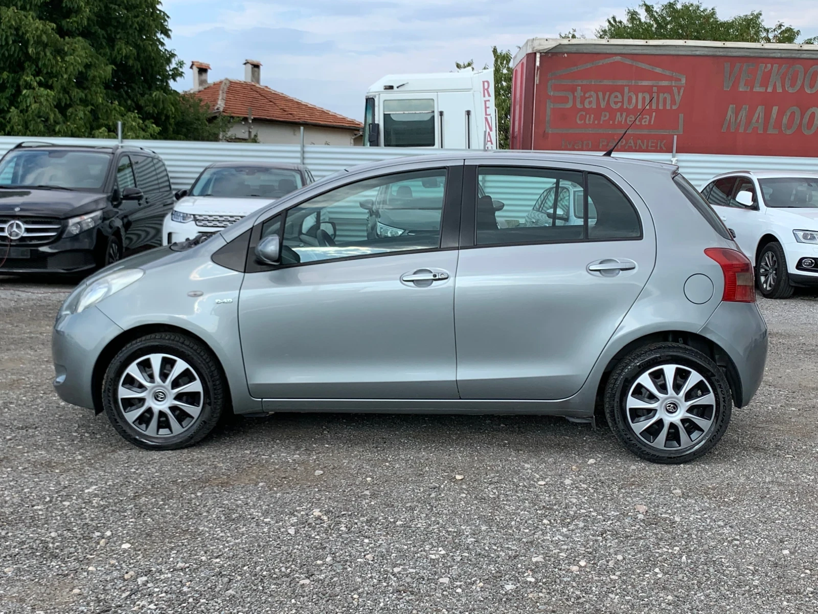 Toyota Yaris 1.4* D4D* KEYLESS - изображение 2