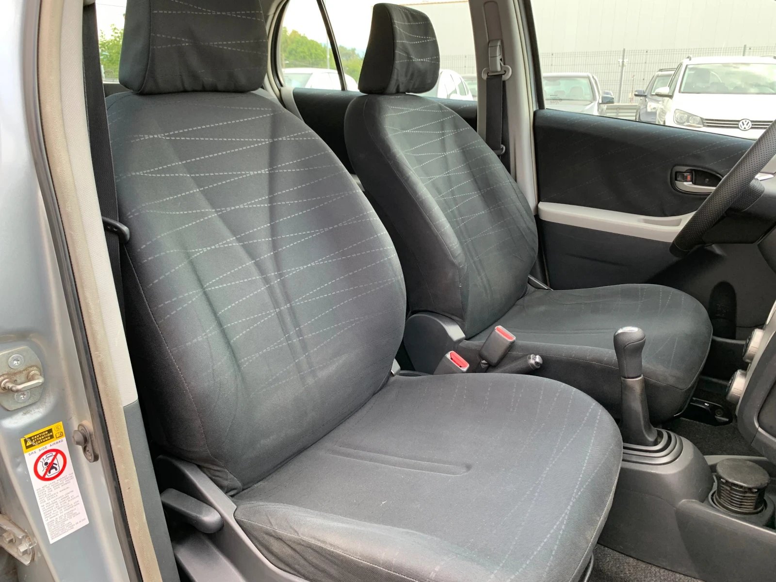 Toyota Yaris 1.4* D4D* KEYLESS - изображение 10