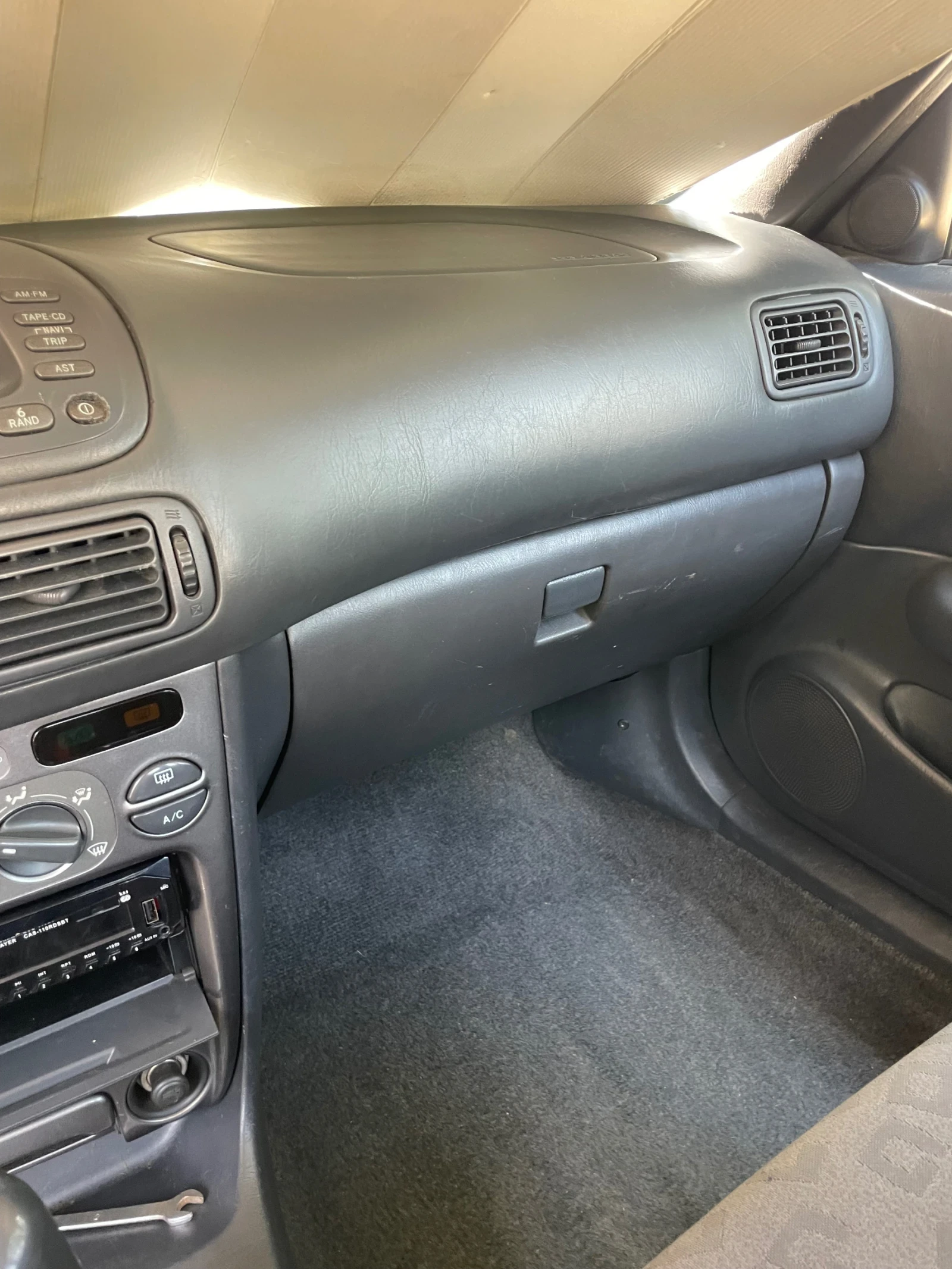 Toyota Corolla  - изображение 8