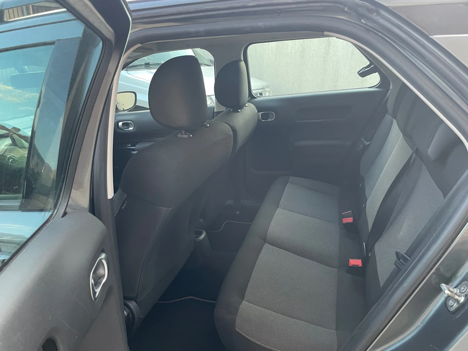 Citroen C4 Cactus 1.2 Pure Tech | Mobile.bg — изображение 12