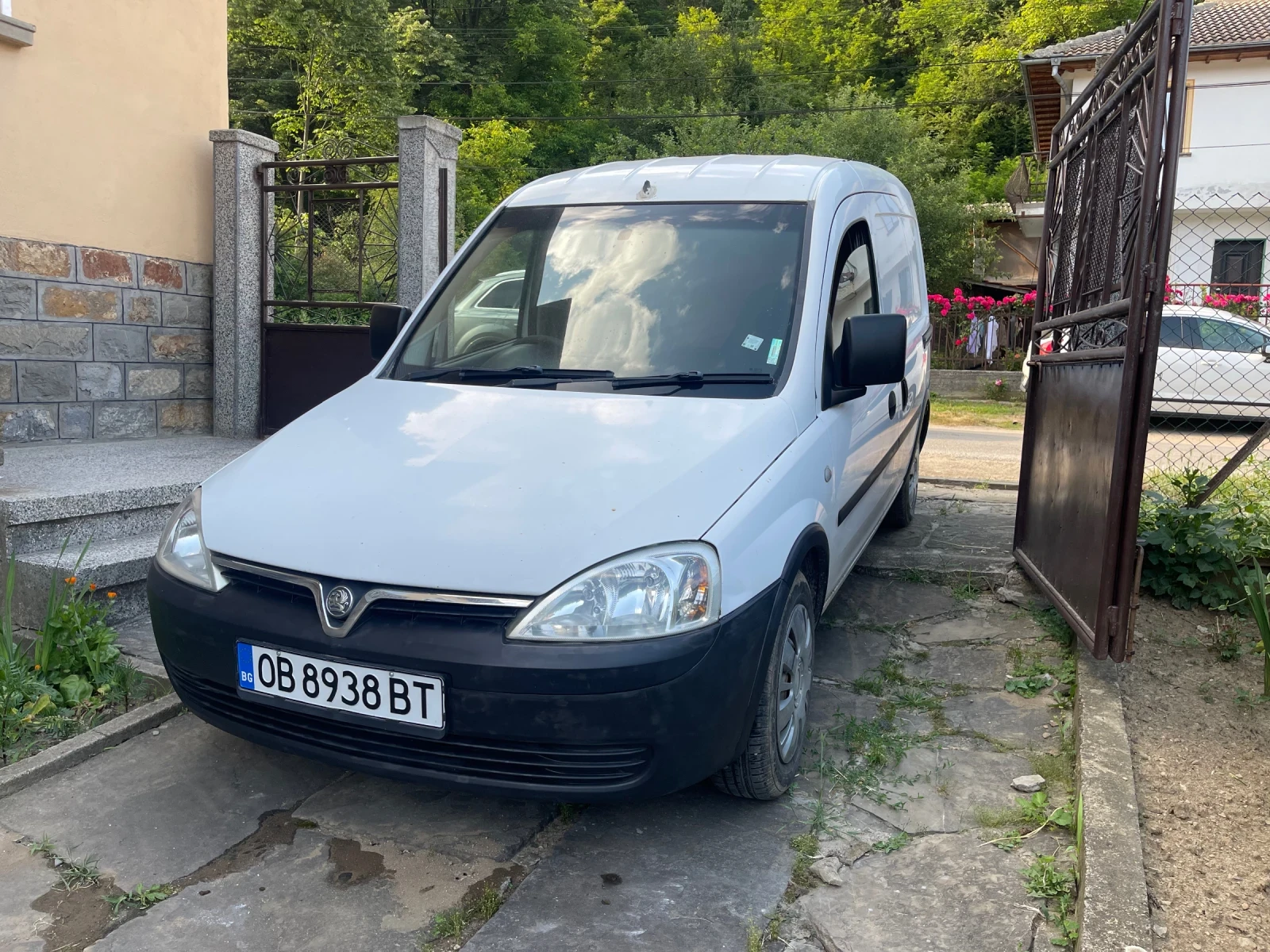 Opel Combo 1.7CDTI-107к.с-ДЕСЕН ВОЛАН-ТОВАРЕН | Mobile.bg — изображение 2