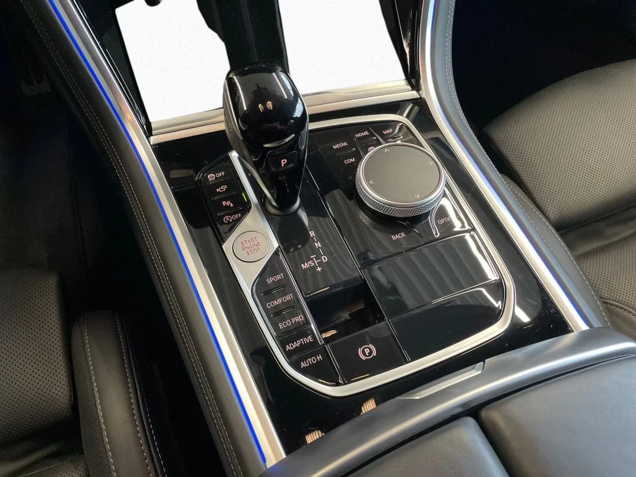 BMW 850 M xDrive Gran Coupé - Laser, Pano - изображение 6