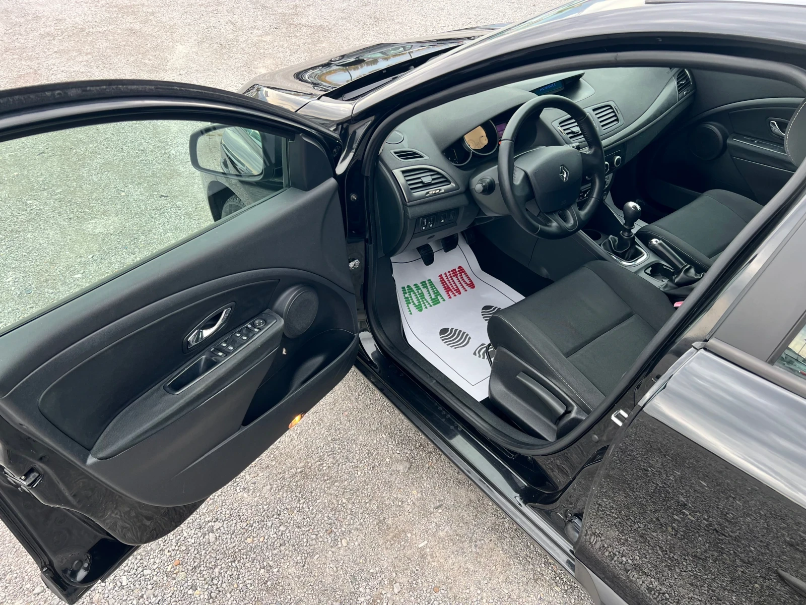 Renault Megane 1.5 DCI-EURO 5B - изображение 7