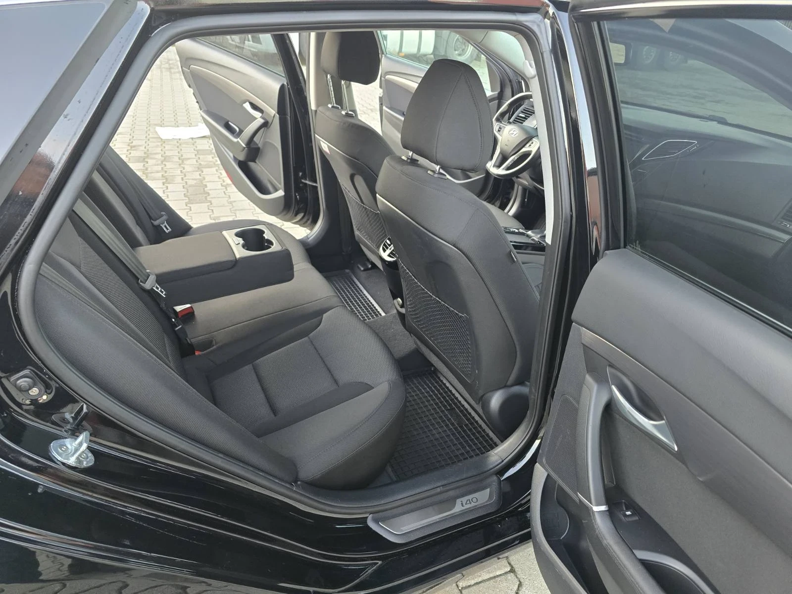 Hyundai I40 2.0 - изображение 7