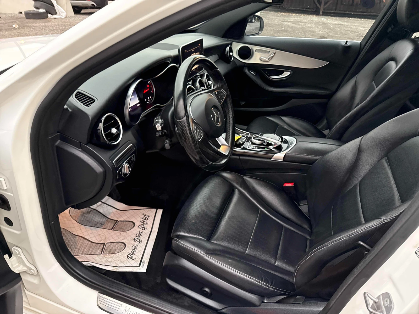 Mercedes-Benz C 300 | Mobile.bg   6