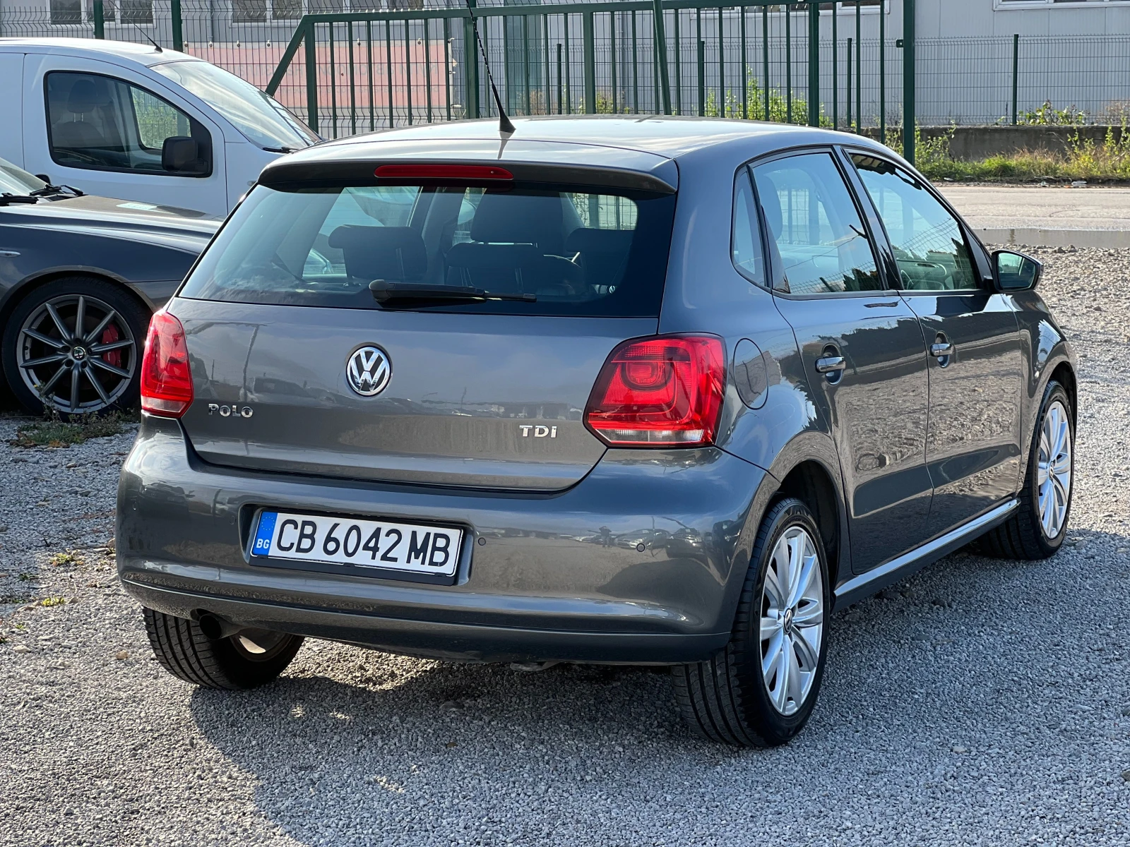 VW Polo 1.6 TDI | Mobile.bg   4