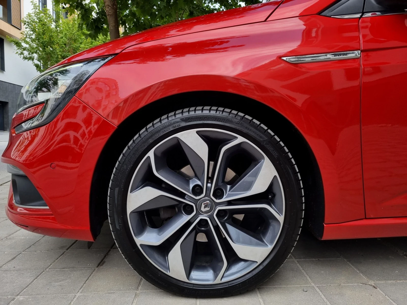 Renault Megane * * BOSE* * МАСАЖ  - изображение 8