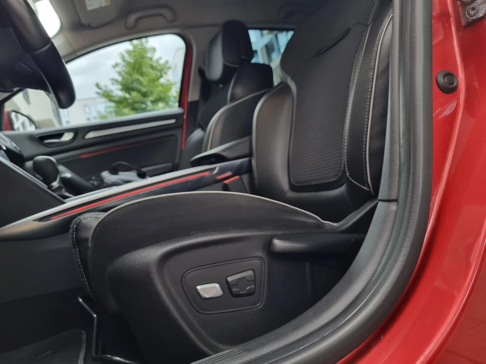 Renault Megane * * BOSE* * МАСАЖ  - изображение 10