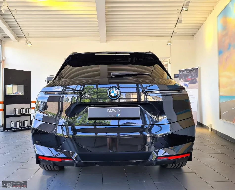 BMW iX xDRIVE50/523HP/SPORT/PANO/HUD/ACC/B&W/LASER/985f - изображение 5