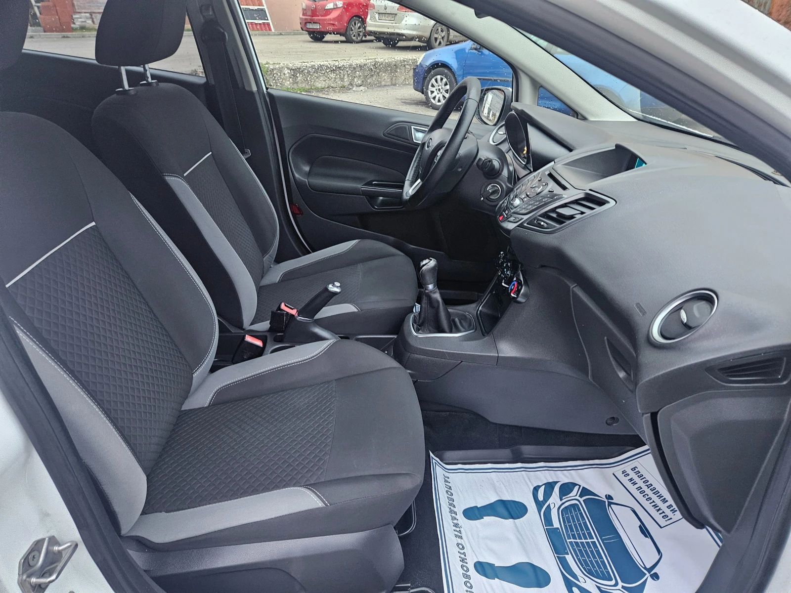 Ford Fiesta 1.5���������  | Mobile.bg � ����������� 13