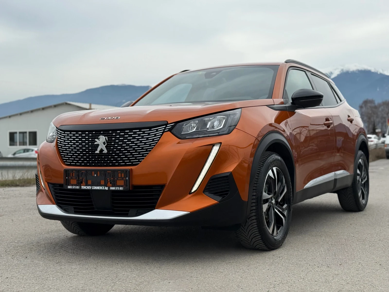 Peugeot 2008 1.2i-87.000km-NEW-TOP-CAR PLAY-LED-XENON-KOJA | Mobile.bg � ����������� 3