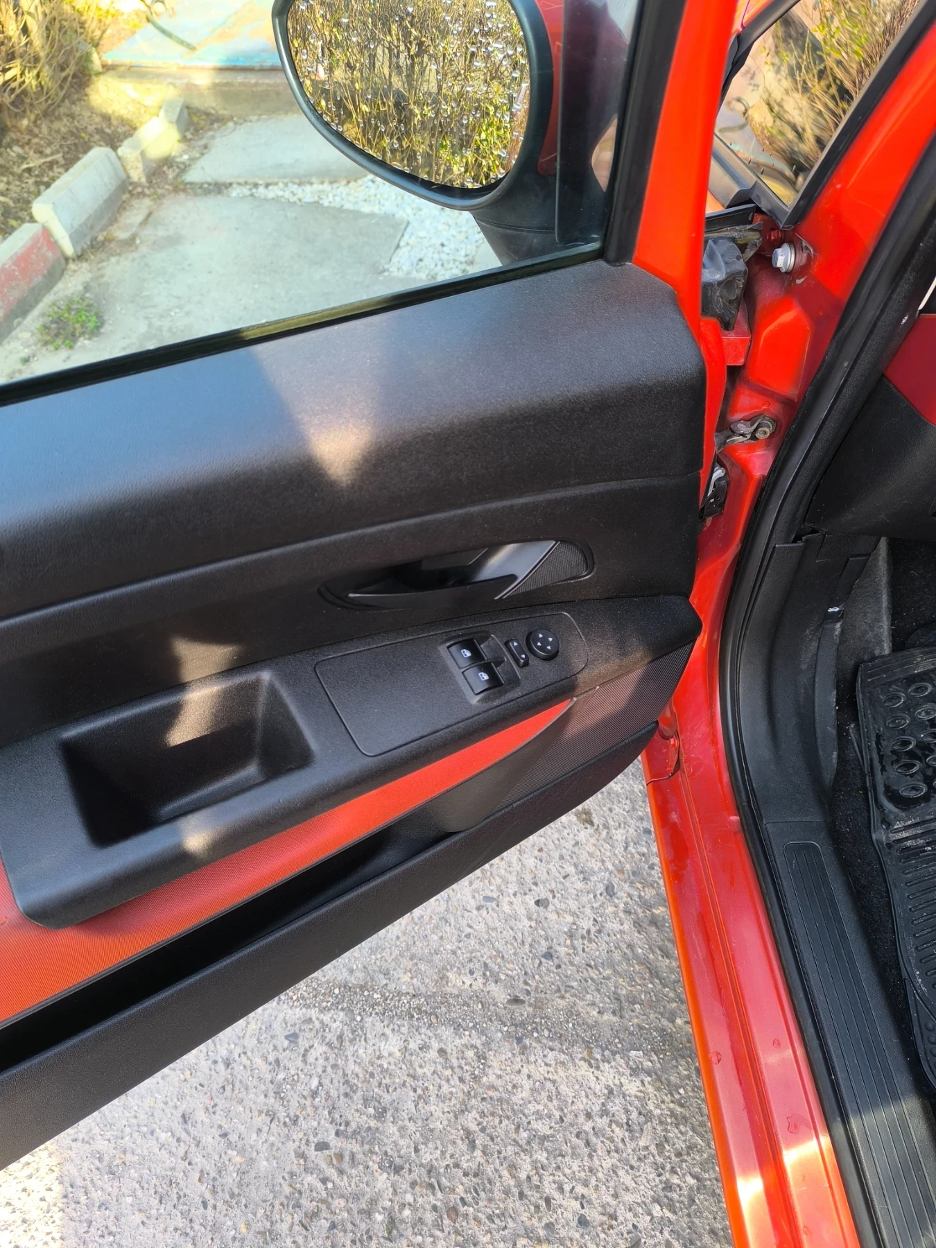 Fiat Punto 1.4 бензин-газ, снимка 11 - Автомобили и джипове - 53710276