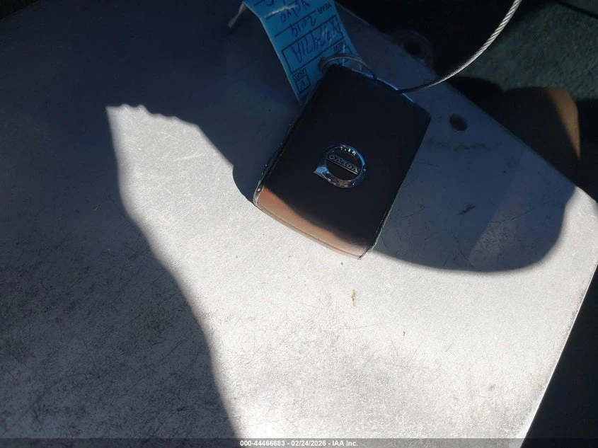 Volvo S60 2.0L I-4 DI, DOHC, VVT, TURBO/SUPERCHARGER, 316HP, снимка 11 - Автомобили и джипове - 53830428