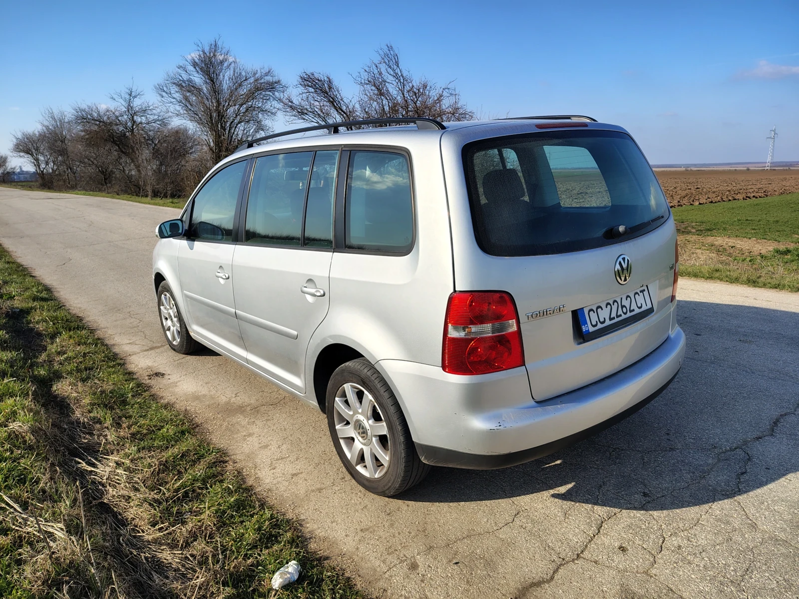 VW Touran 1.9TDI 105 ks, снимка 4 - Автомобили и джипове - 53838308