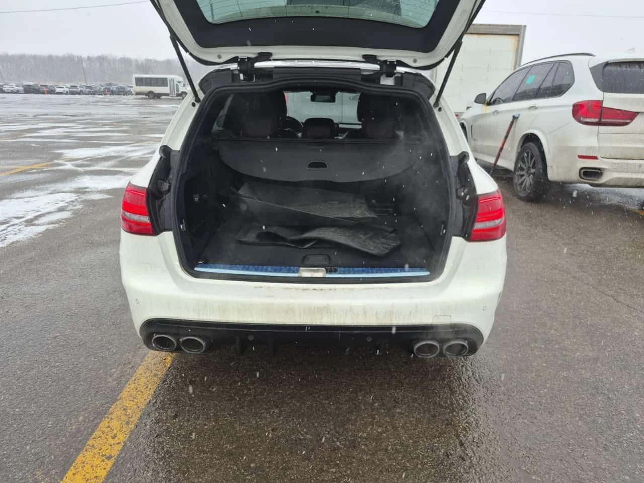 Mercedes-Benz C 43 AMG * Дигитално табло * Burmester * 360 Камери * , снимка 14 - Автомобили и джипове - 53910546