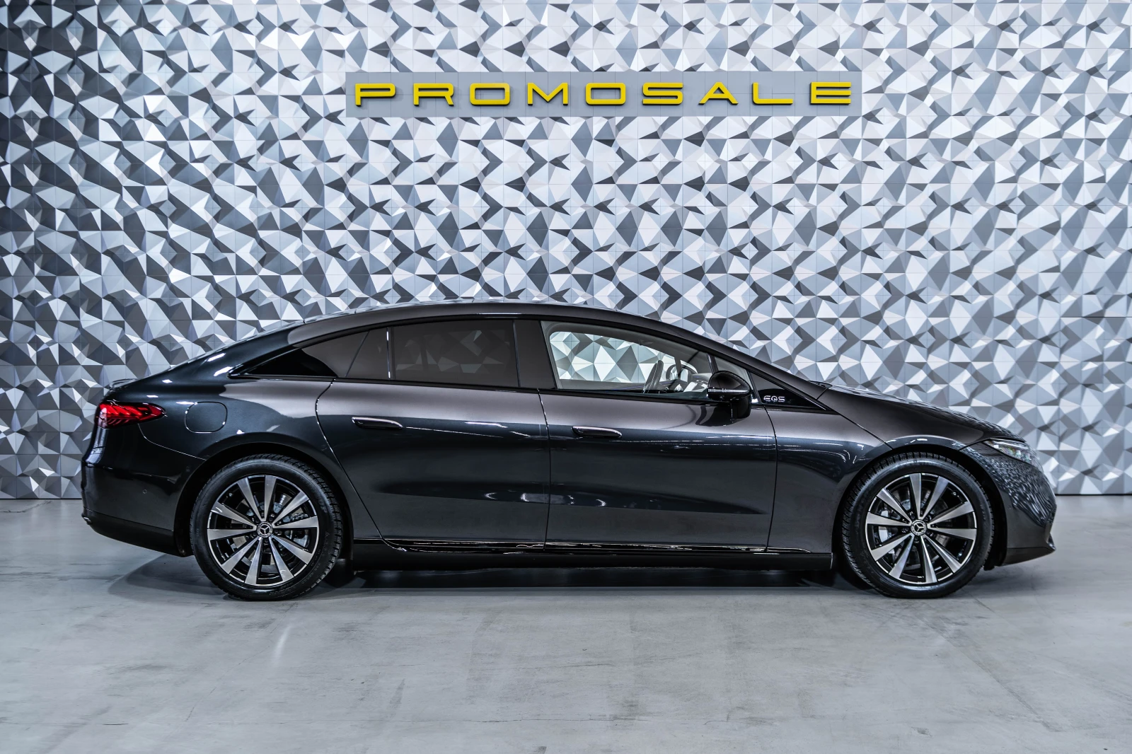 Mercedes-Benz EQS 450+ Night* ElectricArt* Distronic* Pano, снимка 6 - Автомобили и джипове - 53975990