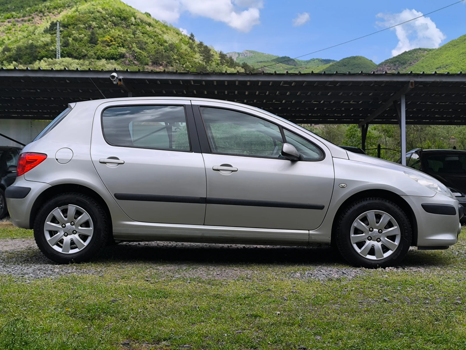 Peugeot 307 FACE LIFT-1.6HDI-90кс-КЛИМАТИК-ТОП СЪСТОЯНИЕ !!!, снимка 2 - Автомобили и джипове - 54633392