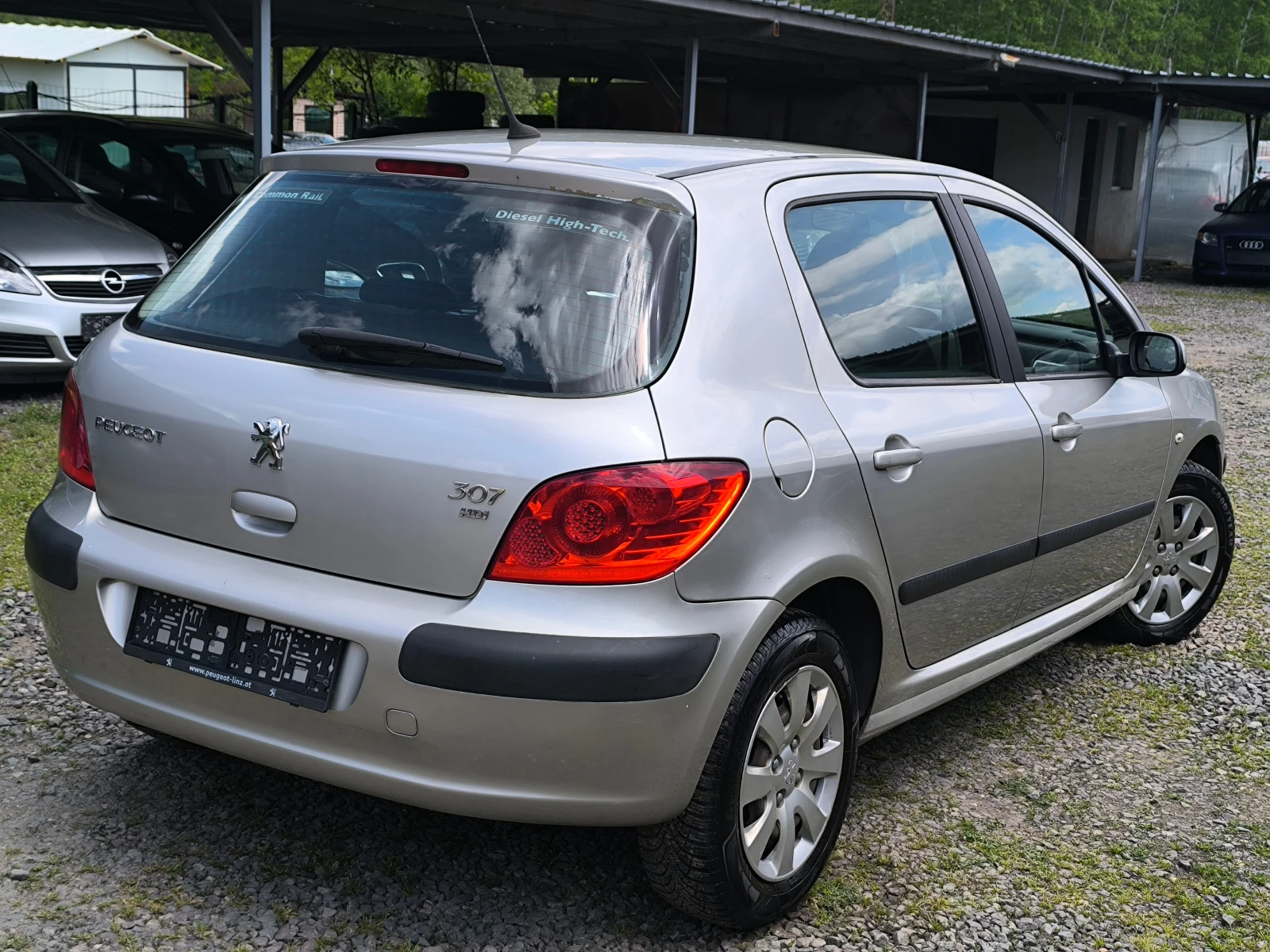 Peugeot 307 FACE LIFT-1.6HDI-90кс-КЛИМАТИК-ТОП СЪСТОЯНИЕ !!!, снимка 3 - Автомобили и джипове - 54633392