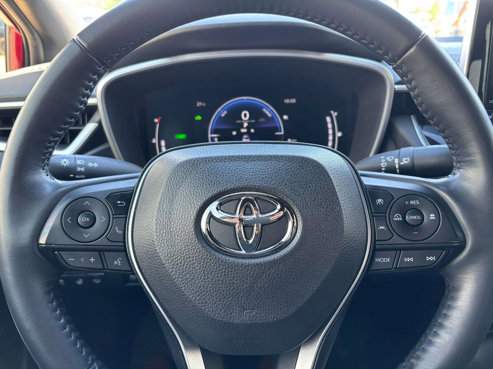Toyota Corolla XSE Hybrid | ПАНО | КОЖА | ЦЕНА ДО БГ, снимка 13 - Автомобили и джипове - 54971604