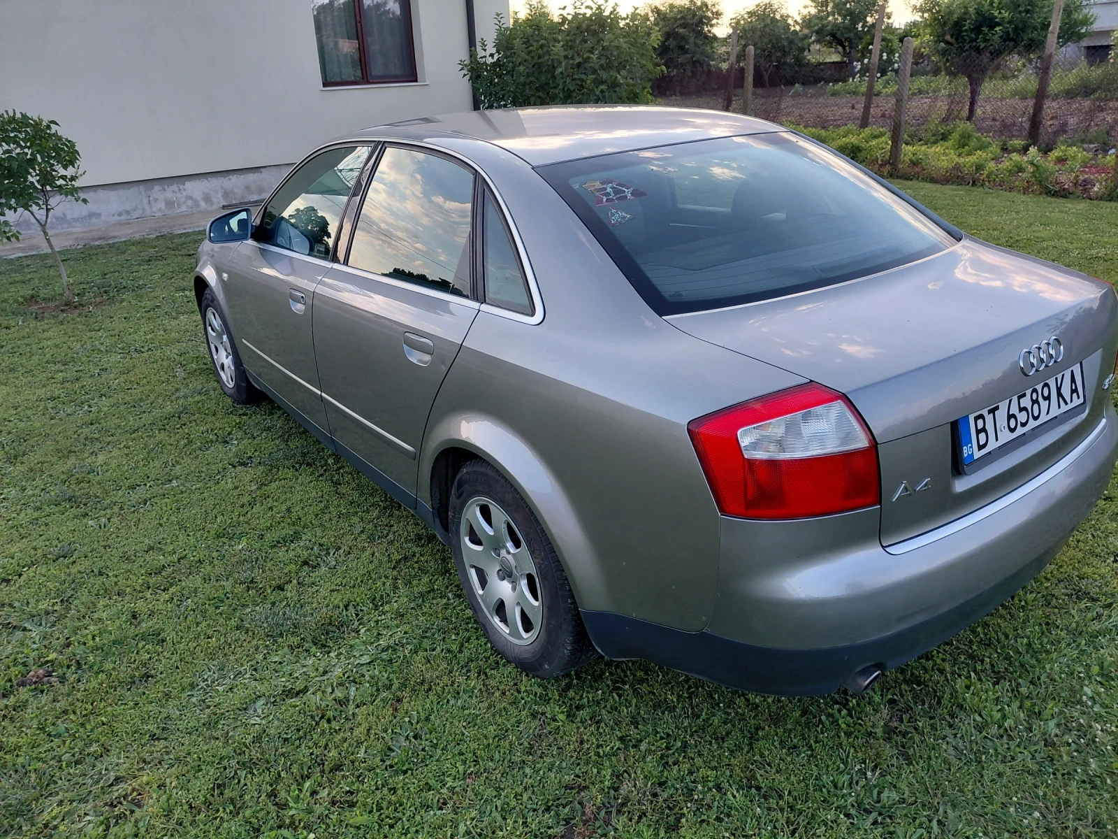 Audi A4, снимка 4 - Автомобили и джипове - 54981972