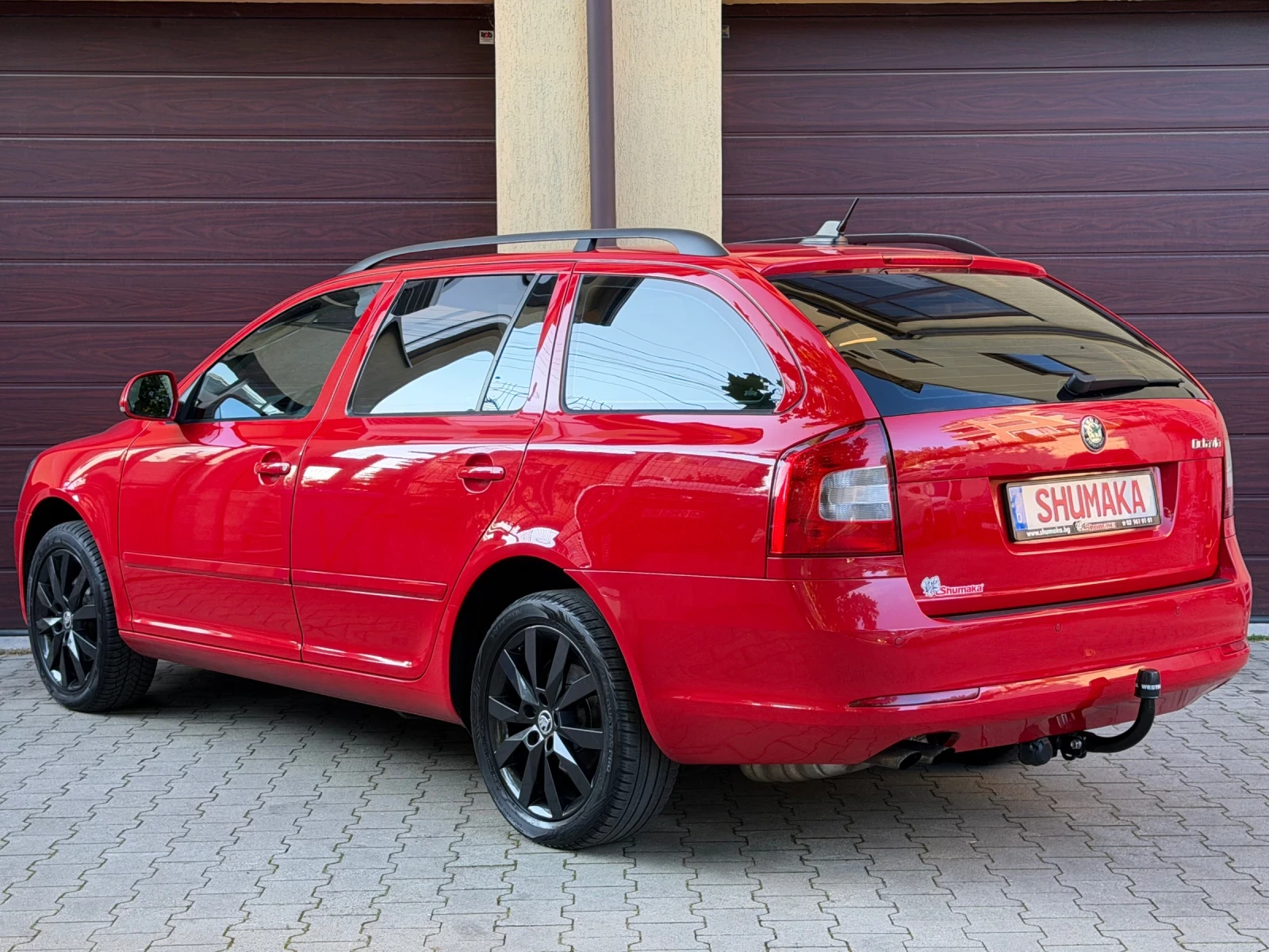 Skoda Octavia 2.0TDI-4X4-140ps. ПЪЛНА СРВИЗНА ИСТОРИЯ!, снимка 4 - Автомобили и джипове - 55417577