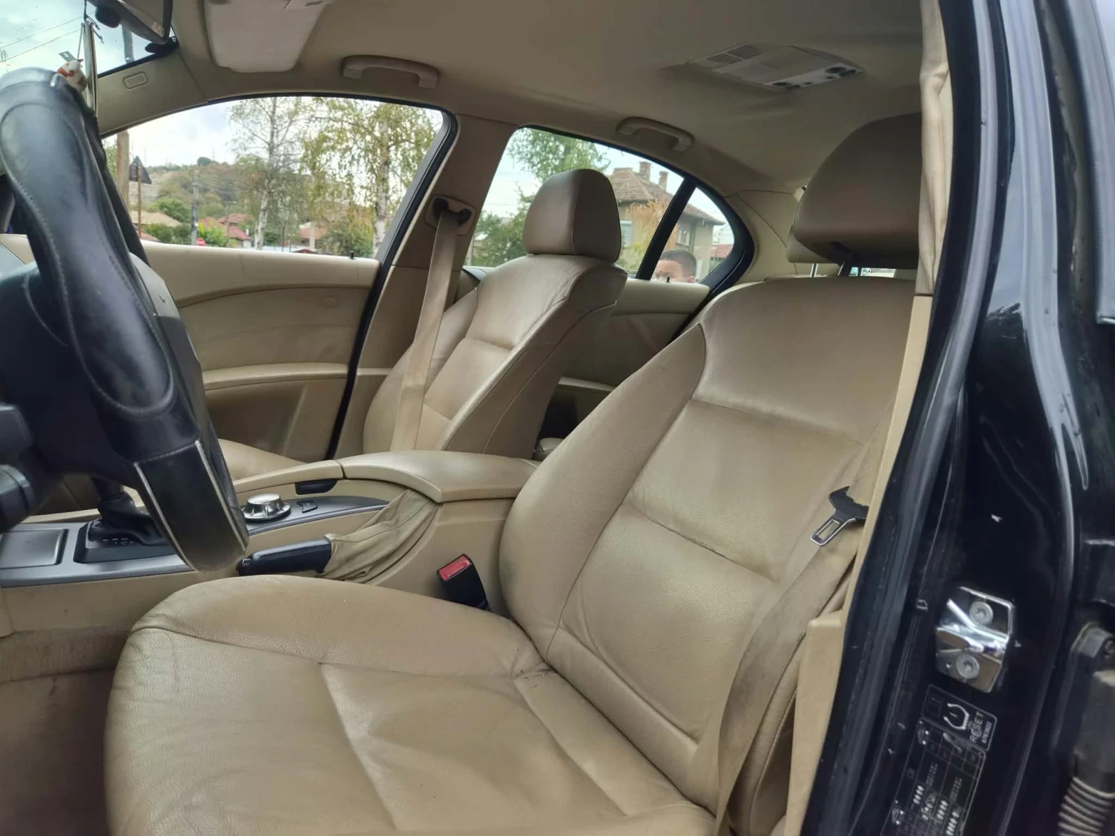 BMW 530 3.0d, снимка 11 - Автомобили и джипове - 56274548