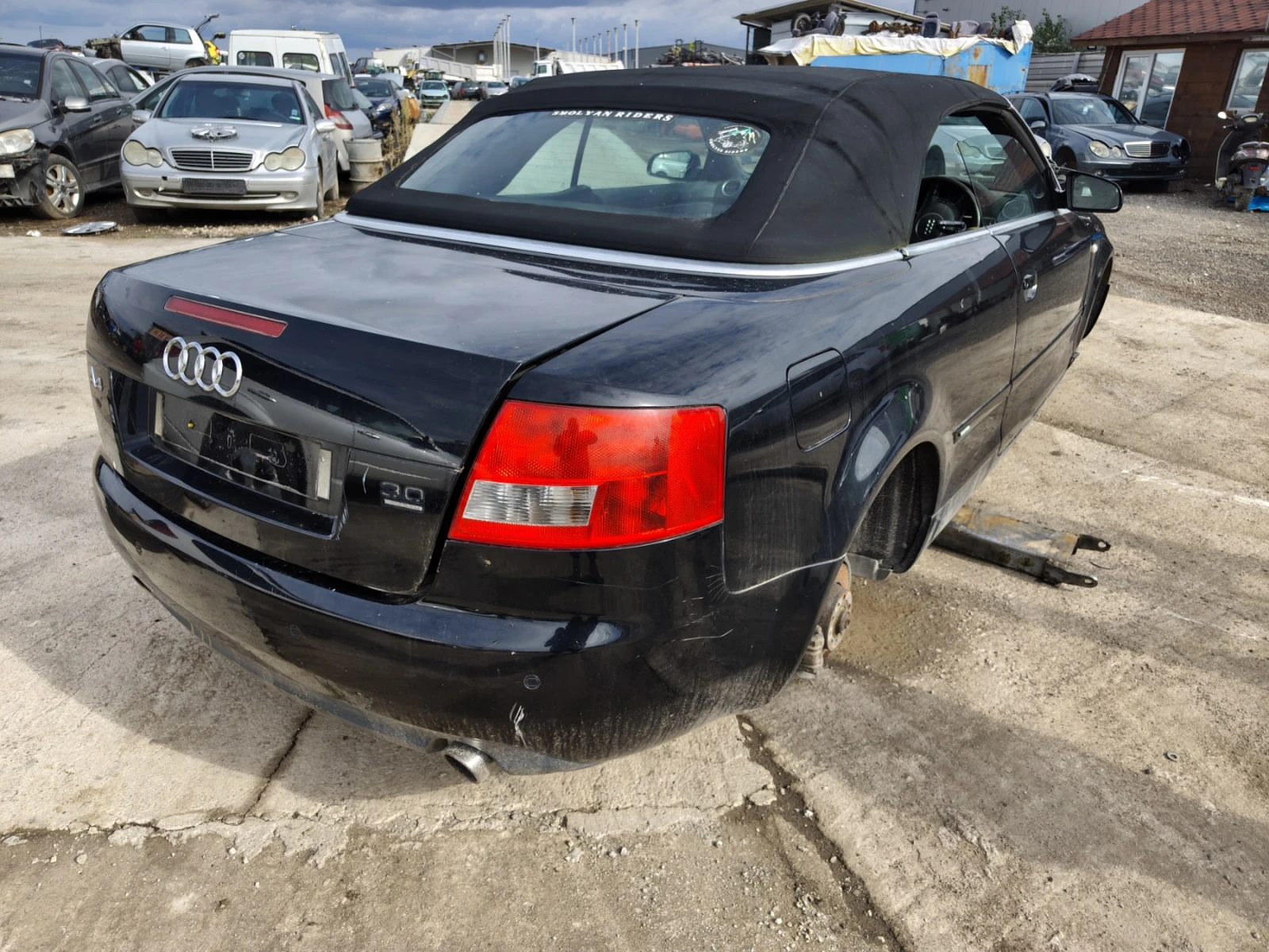 Audi A4 3.0, снимка 4 - Автомобили и джипове - 56506611