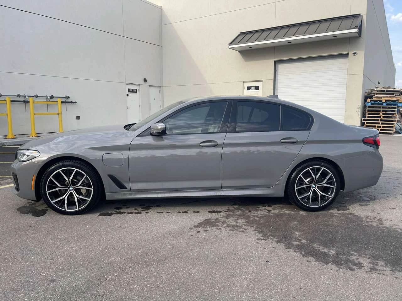 BMW 530E xDrive M Sport (Plug In Hybrid) | Mobile.bg � ����������� 2
