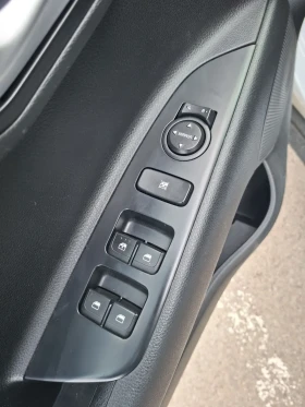 Kia Stonic 1.6 CRDI - 12777 € / 24989.64 лв. - 21950420 12