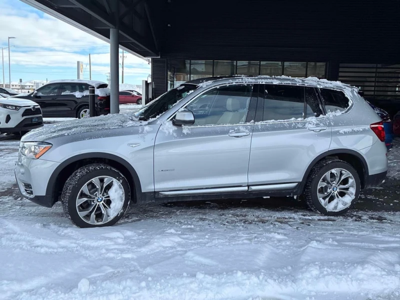 BMW X3 * xDrive28i * CARFAX * БЕЗ ПЪРВОНАЧАЛНА ВНОСКА, снимка 2 - Автомобили и джипове - 52773168